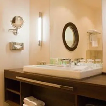 Ameron Boutique Abion